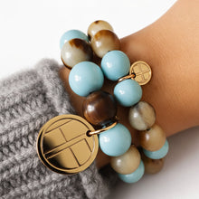 Laden Sie das Bild in den Galerie-Viewer, SAFARI BEADS (baby blau) - HORN FACTORY