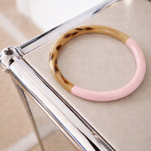 Load image into Gallery viewer, LILLY (rosa) - HORN FACTORY