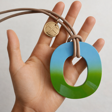 Laden Sie das Bild in den Galerie-Viewer, COCO (grün / hellblau)