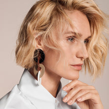 Laden Sie das Bild in den Galerie-Viewer, KIKI (black - brown - white - taupe) - HORN FACTORY