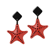 Laden Sie das Bild in den Galerie-Viewer, UNDERWATER LOVE EARRING Starfish
