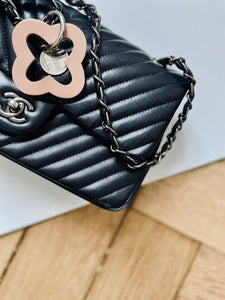 BELLA CHARM (coral) - HORN FACTORY